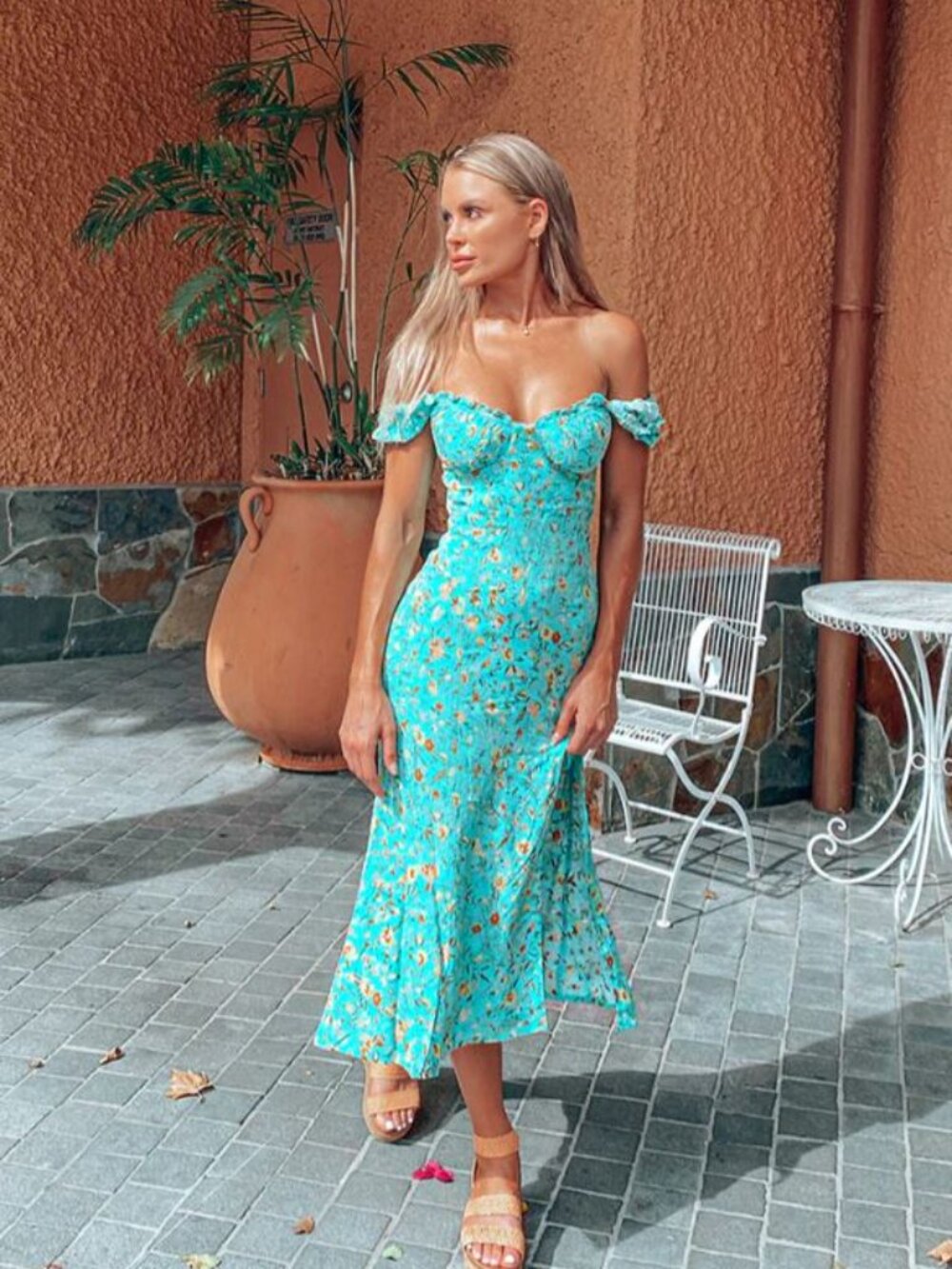 Fortunate One “Your Last Chance” Mint Green Floral Midi Dress, size M, NWT